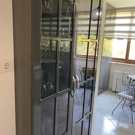 فيلة Kumbaba'da Mustakil أجفا