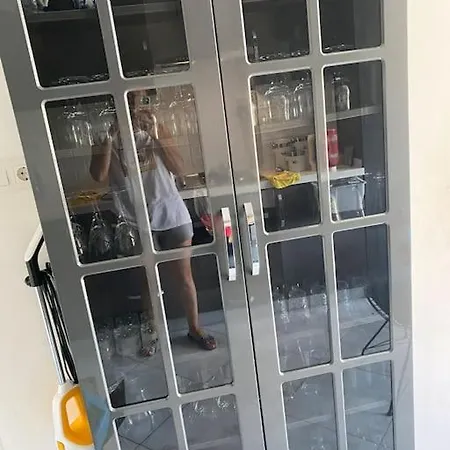 Kumbaba'da Mustakil فيلة أجفا